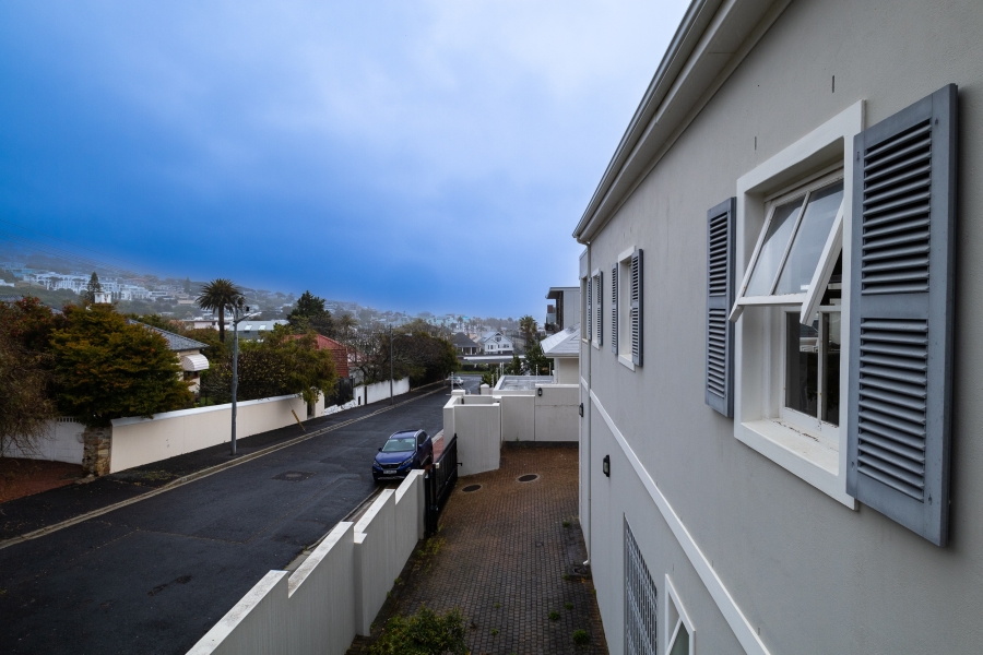 3 Bedroom Property for Sale in Camps Bay Western Cape